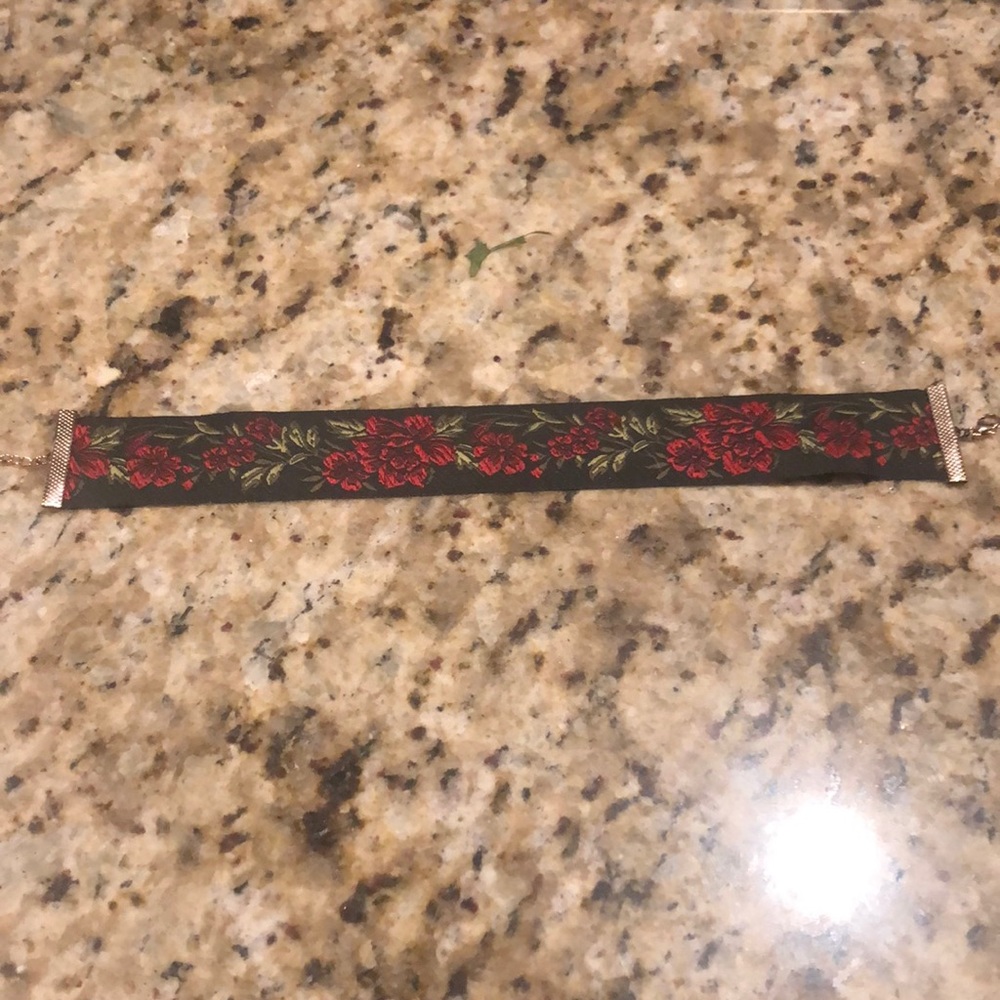 Rose embroidered choker.